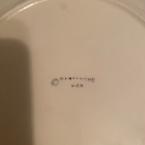 Hartstone 11” Dinner Plates. Provincial Posy pattern. Set of 2 - Picture 3 of 5